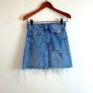 𝅺h&m Denim Lightwash Mini Skirt